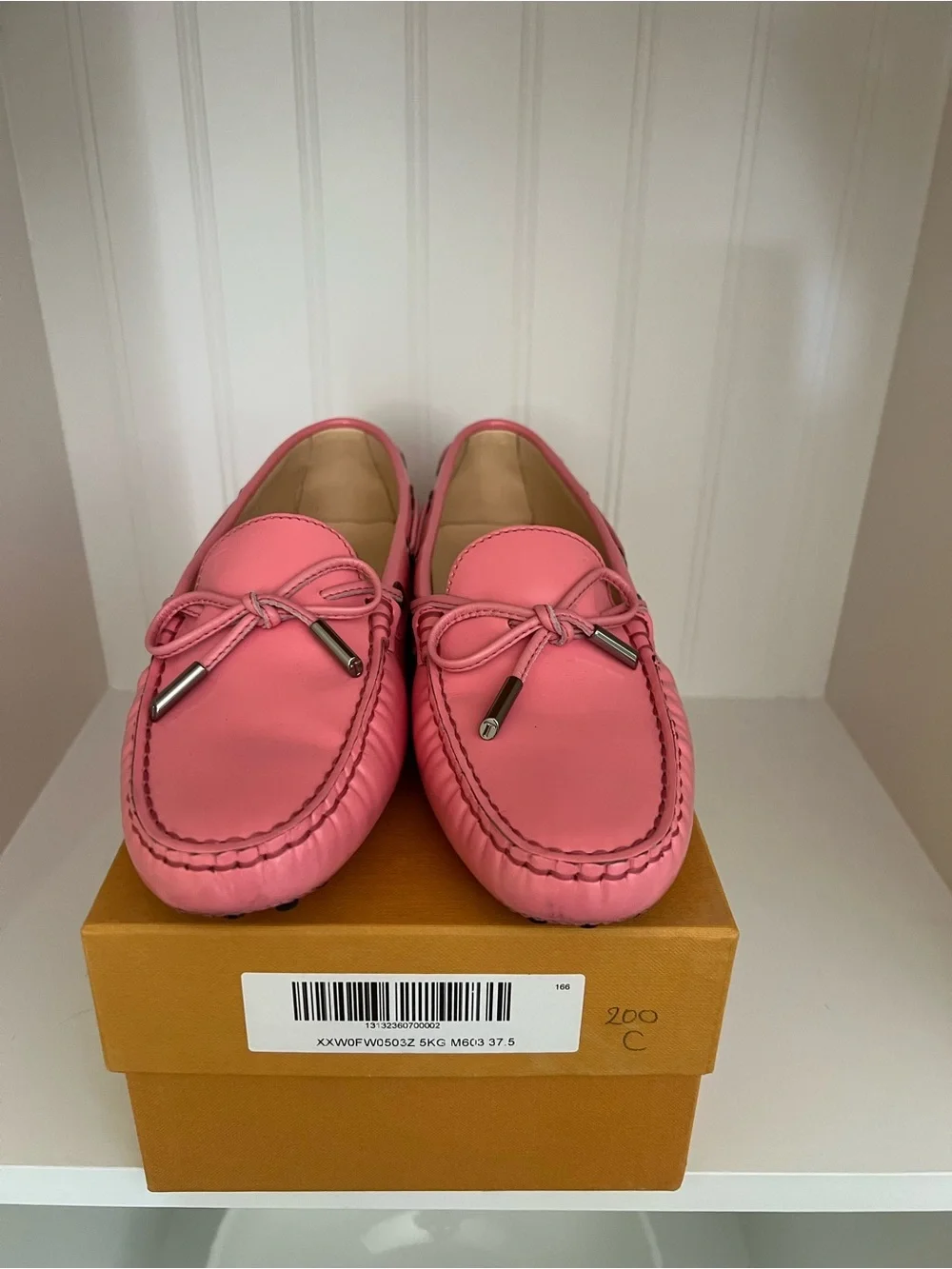 Tod's Pink Leather Gommino Driving Shoes w/ box and shoe bag- Like new!